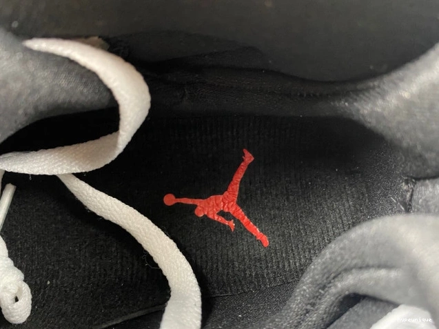 HYPE Bunny Air 8 (2013) Bugs 305381-103 Retro Jordan 0629